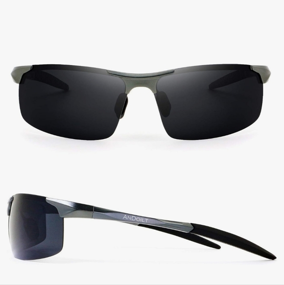Andoilt Black Sunglasses - Picture 2 of 3